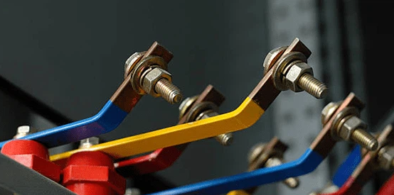 شینه در تابلوهای برق صنعتی Busbar in Industrial Electrical Panels